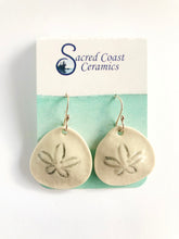 Load image into Gallery viewer, Sand Dollar Earrings-Silver
